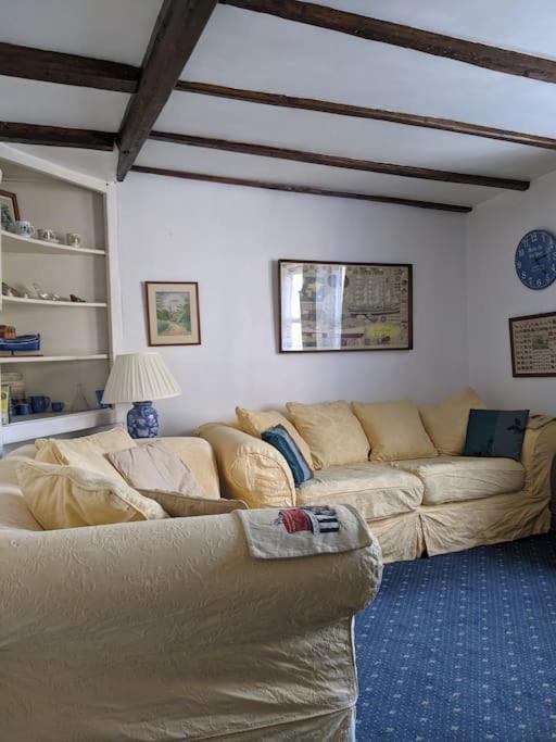 Seal, Comfortable Family Cottage 惠特比 外观 照片